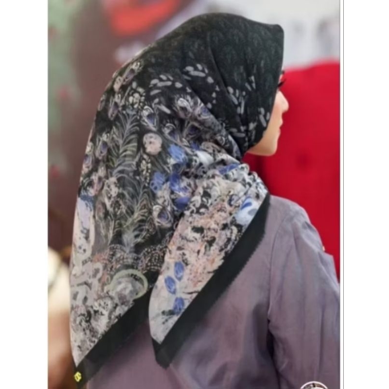 READY edera&caviar wonderland buttonscarves