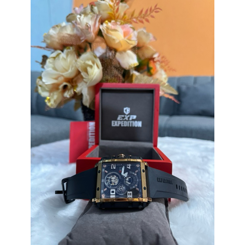 Dijual Jam Tangan Sporty dan Mewah Expedition, EXP 6757 MC Hitam Rosegold Rubber