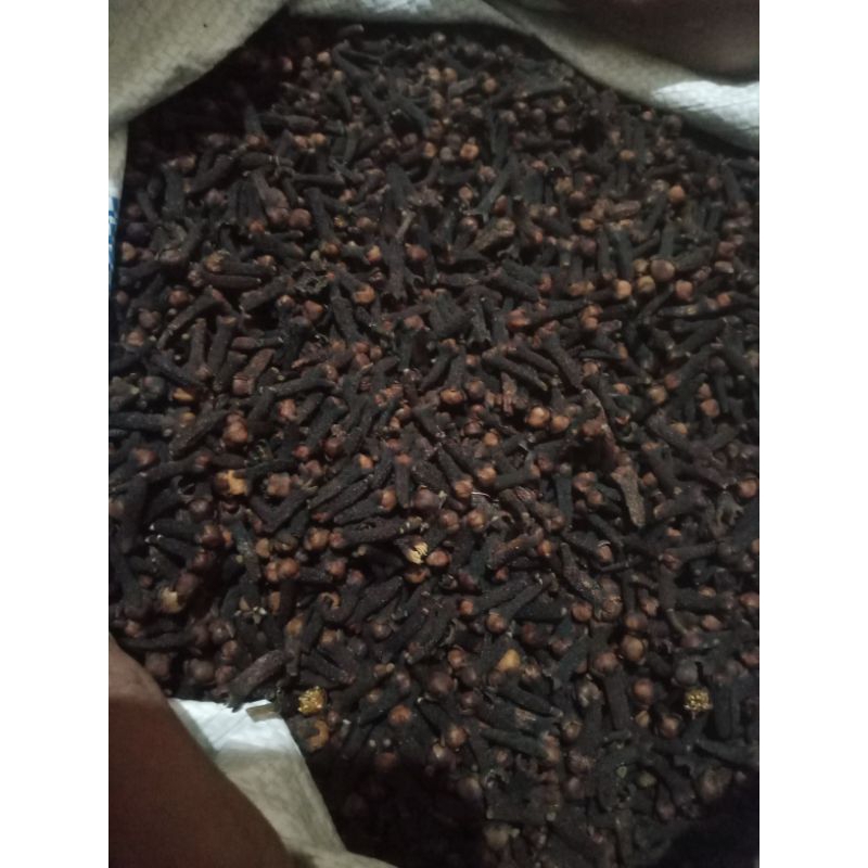 

CENGKEH KERING BUMBU