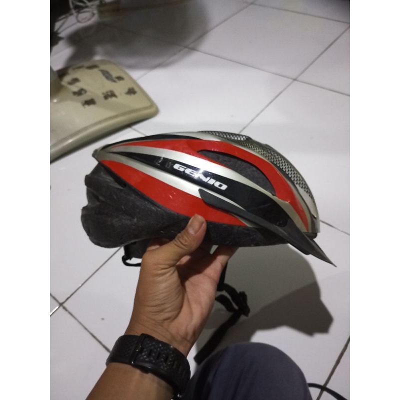 HELM SEPEDA GOWES ALL SEPEDA BEKAS LAYAK PAKAI MURAH