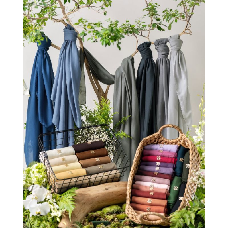Heaven Lights - Voal Plain - Hijab Voal Polos Segi Empat