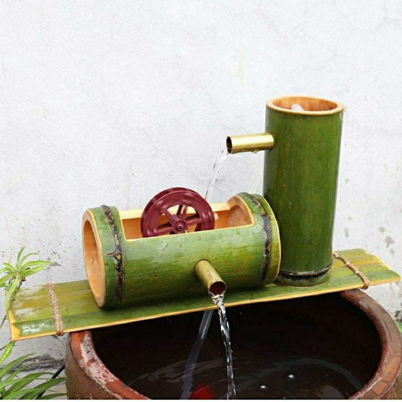 Pancuran air dari bambu,air mancur tanpa kincir,dekorasi kolam minimalis