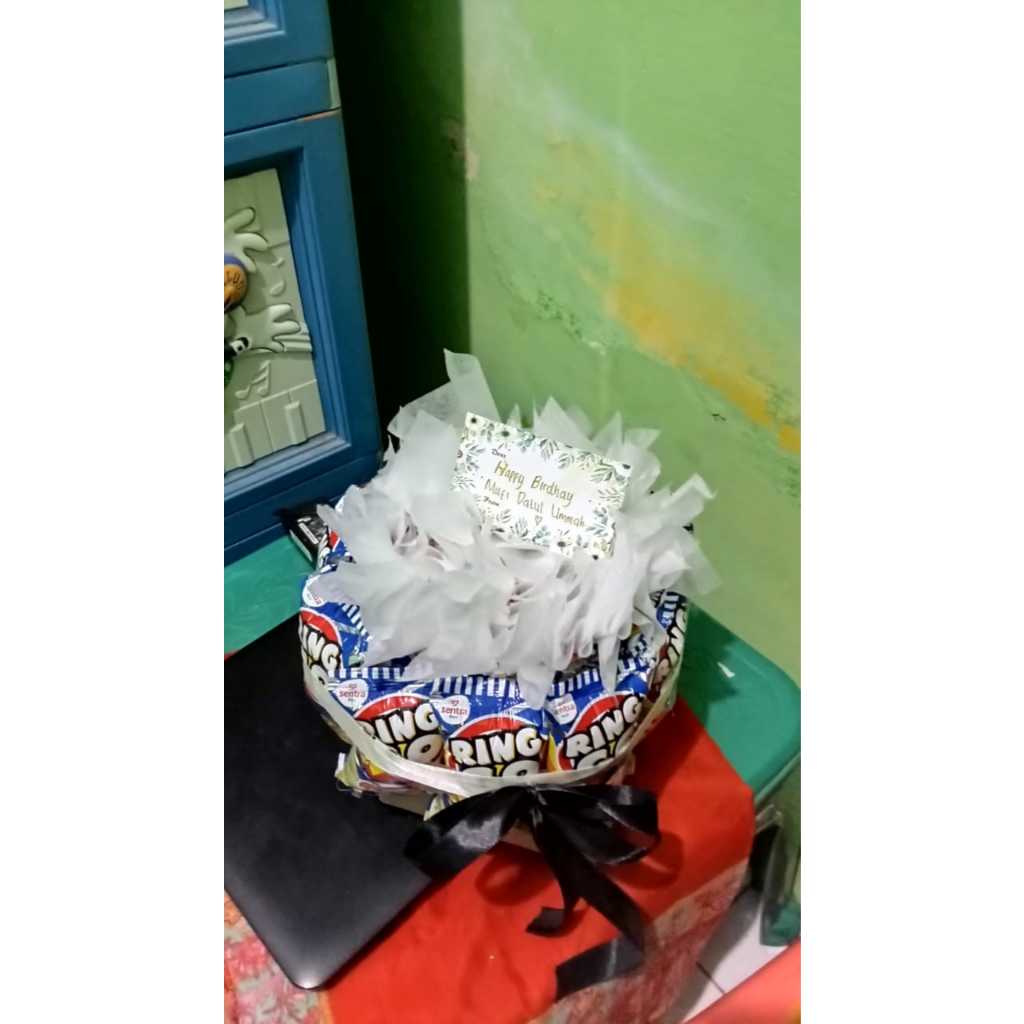 

MAYA.ID TART SNACK SIZE SEDANG KADO ULTAH, WISUDA