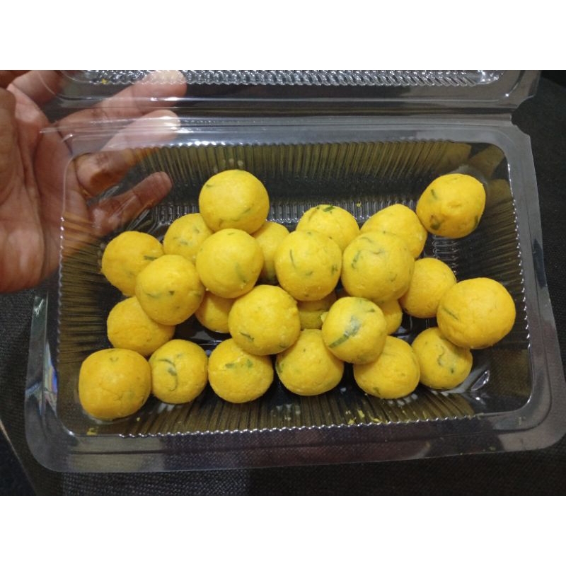 

Sala Lauak Mantah! (Belum digoreng)