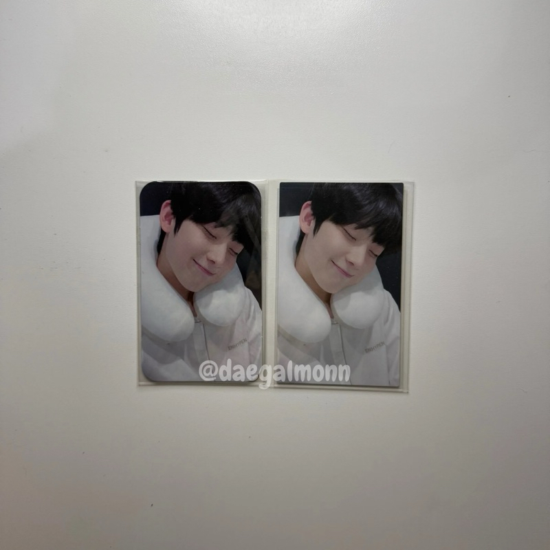 Photocard pc Sunoo Enhypen neck pillow navy weverse