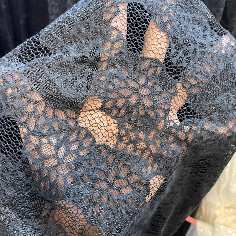 kain semi prada - kain rajut brokat semi prada - kain brokat motif etnik premium - kain brokat hitam