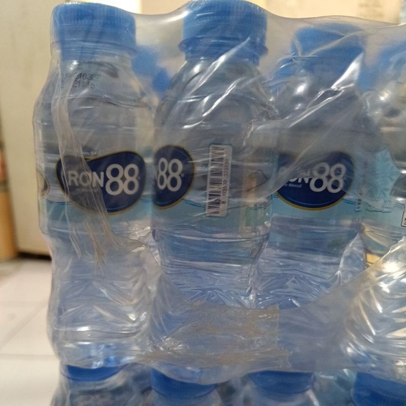 

AIR MINERAL RON 88 MINI 200 ml ecer murah