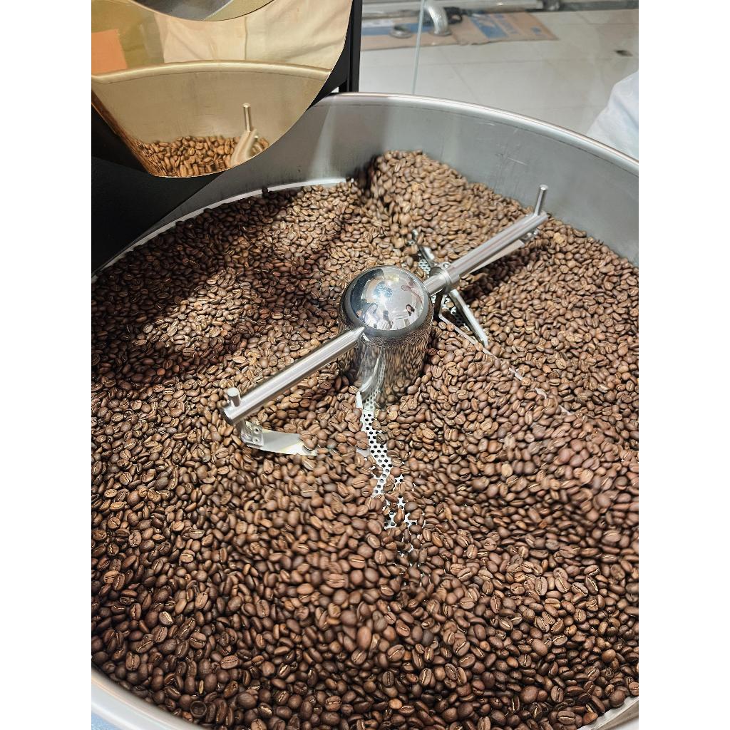 

Serasan Coffee - Biji Kopi Espresso Blend 50:50 Arabika Robusta - Espresso