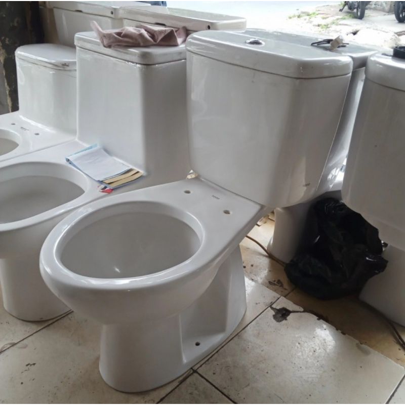 Kloset duduk TOTO CW660 putih || kloset second || kloset murah