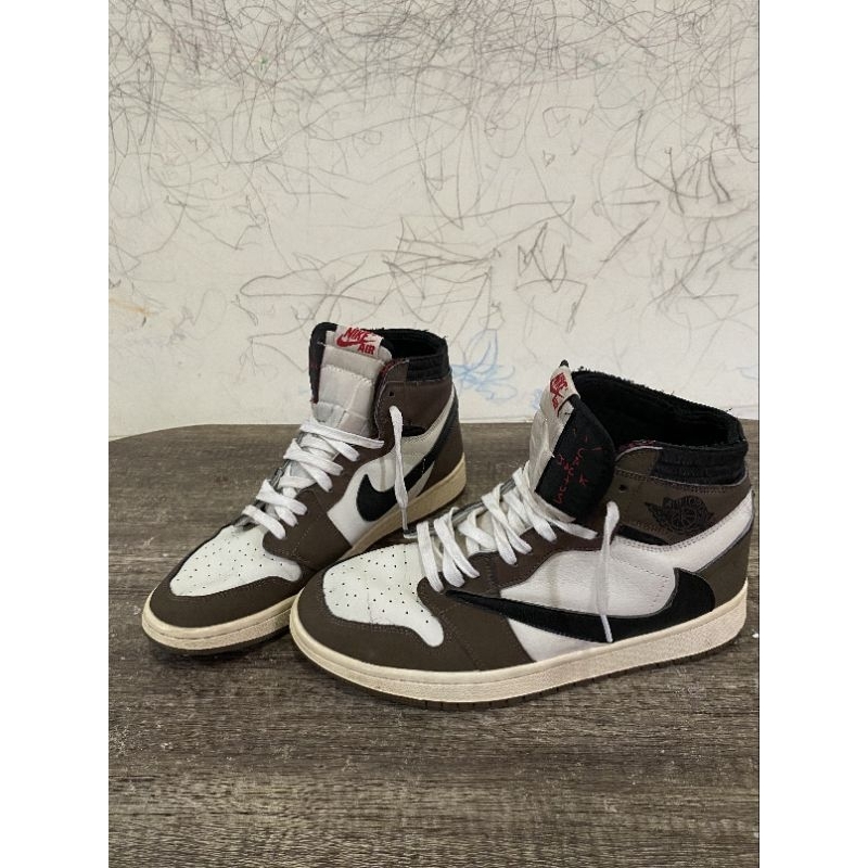 Sepatu AJ1 MOCCA