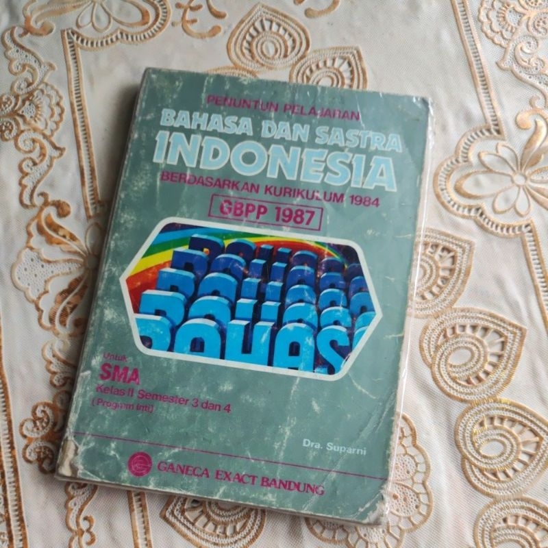 Buku PENUNTUN PELAJARAN BAHASA DAN SASTRA INDONESIA BERDASARKAN KURIKULUM 1984  Original Preloved