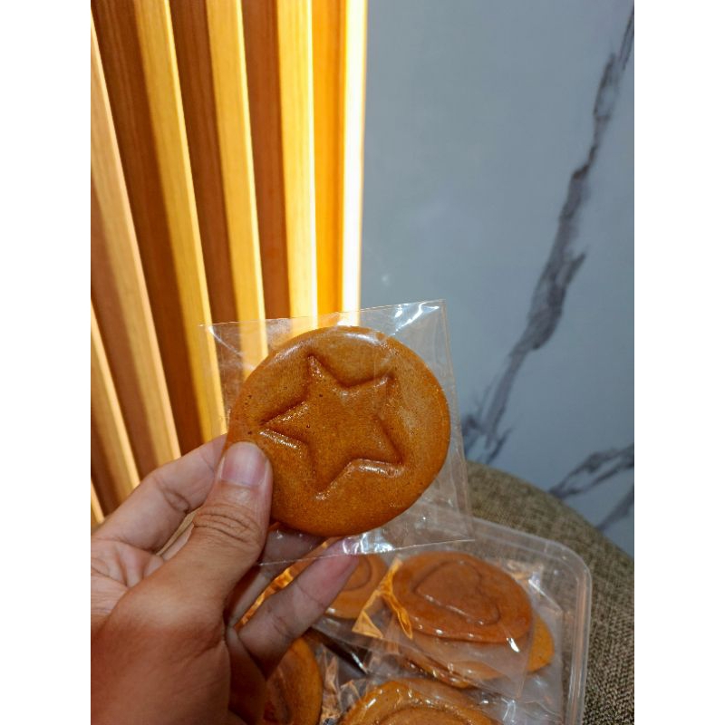 

Squid Game Candy Dalgona 7CM isi 13pcs