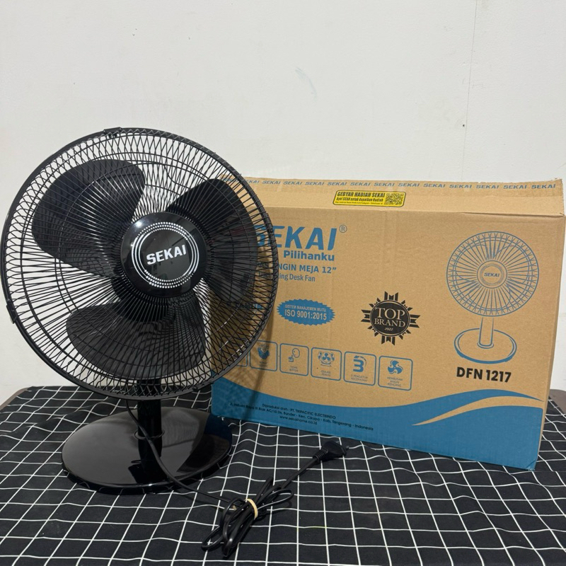 Kipas Angin Meja SEKAI 1217 (12inch)