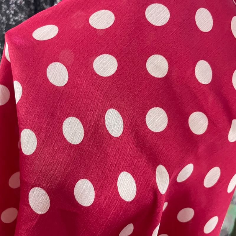 kain silk motif - kain yoryu silk motif polkadot premium - kain cardenza silk - kain satin silk styl