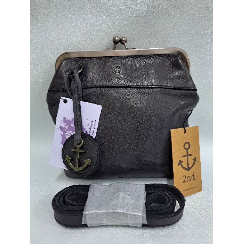 SALE DEFECT ‼️ Ready Tas Harbour Rosalie Kisslock Sling Bag