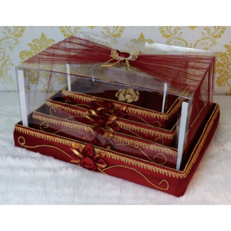 

Box seserahan isi 4pcs mika pernikahan/tunangan