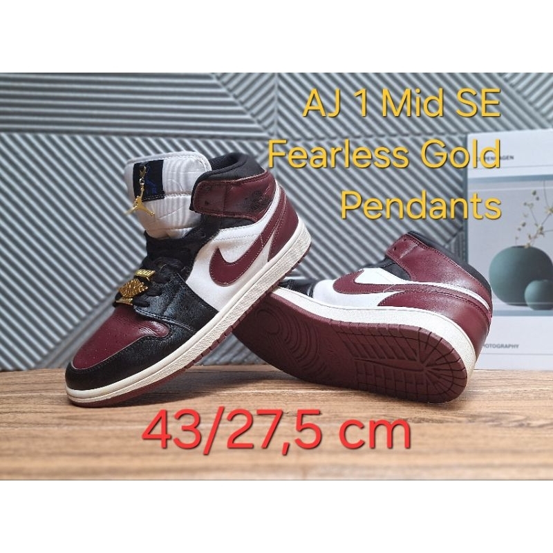 N1ke Air Jordan 1 Mid SE Fearless Gold Pendants, Size 43 Insole 27,5 cm