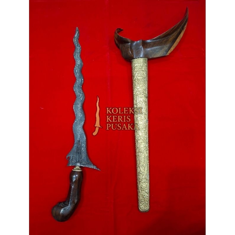 Keris Sengkelat Luk 13 Pamor