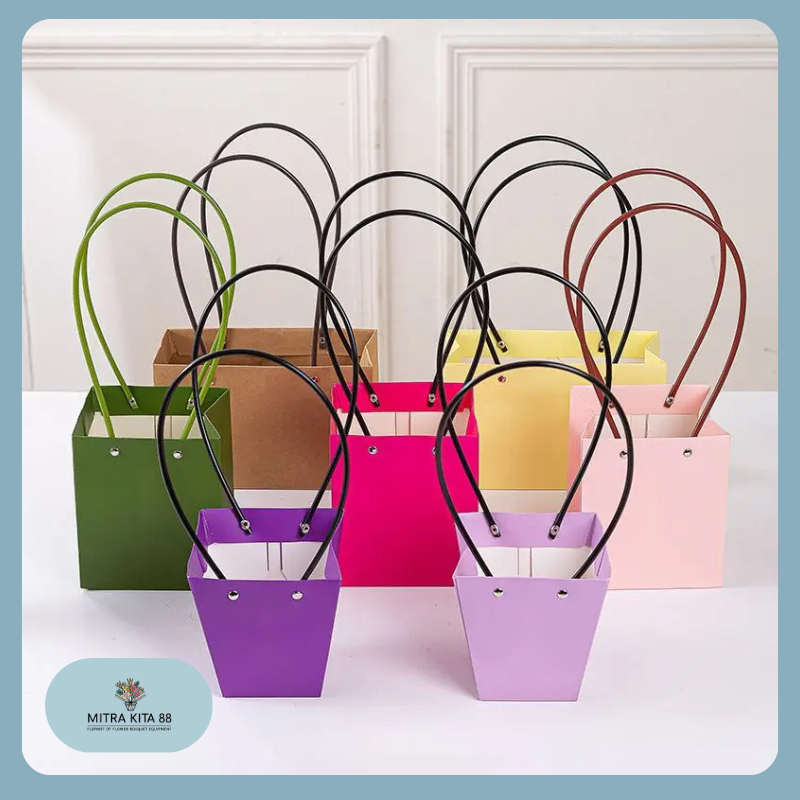 

Flower Packing Paper Bag Gift Box Tas Bouquet Flower Handbag BloomBag Giftbag Murah PB02