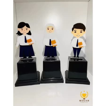 Piala Anak SMP Plakat Anak SMP Piala Wisuda SMP Piala SMP Akrilk Piala Wisuda SMP