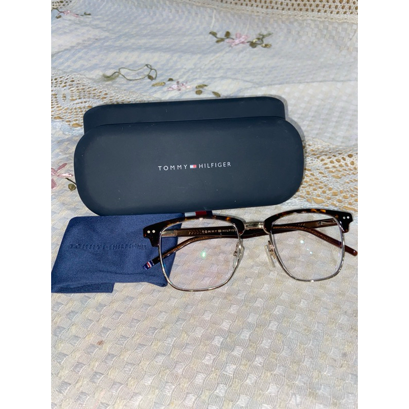 Tommy Hilfiger TH 1730 EYEGLASSES