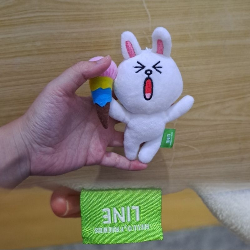 boneka ganci line brown cony