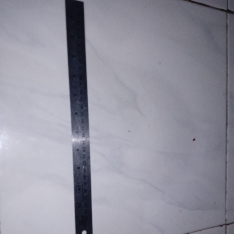 

penggaris besi