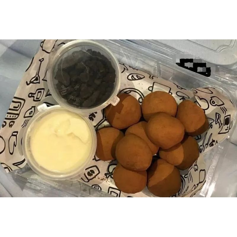 

READY SORE || Mochi Mini Bites isi 12 Butir / Kulit Original Cokelat Stroberi Taro Matcha dengan Vla Cream Cheese Cocolan Milo, Oreo Crumble, Matcha Crumble, Red Velvet Crumble