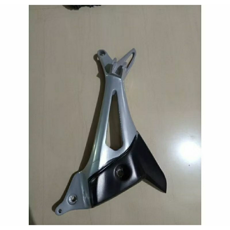 FOSTEP POSTEP BOSTEP Pijakan Kaki Belakang Revo Lama dan Supra X 125 New Kanan Saja