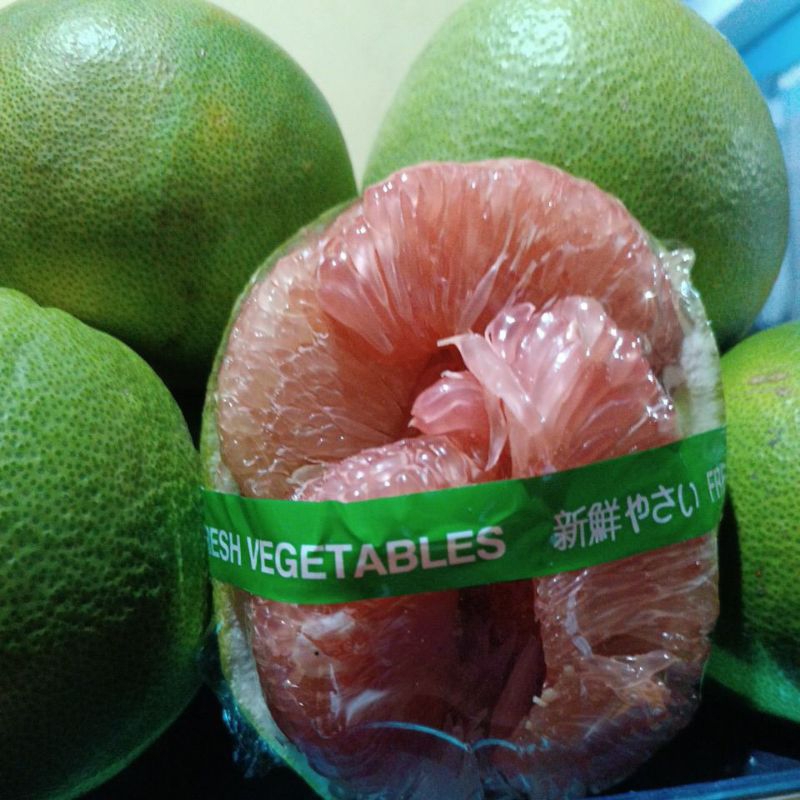

Jeruk Pamelo Madu berat 700 gr