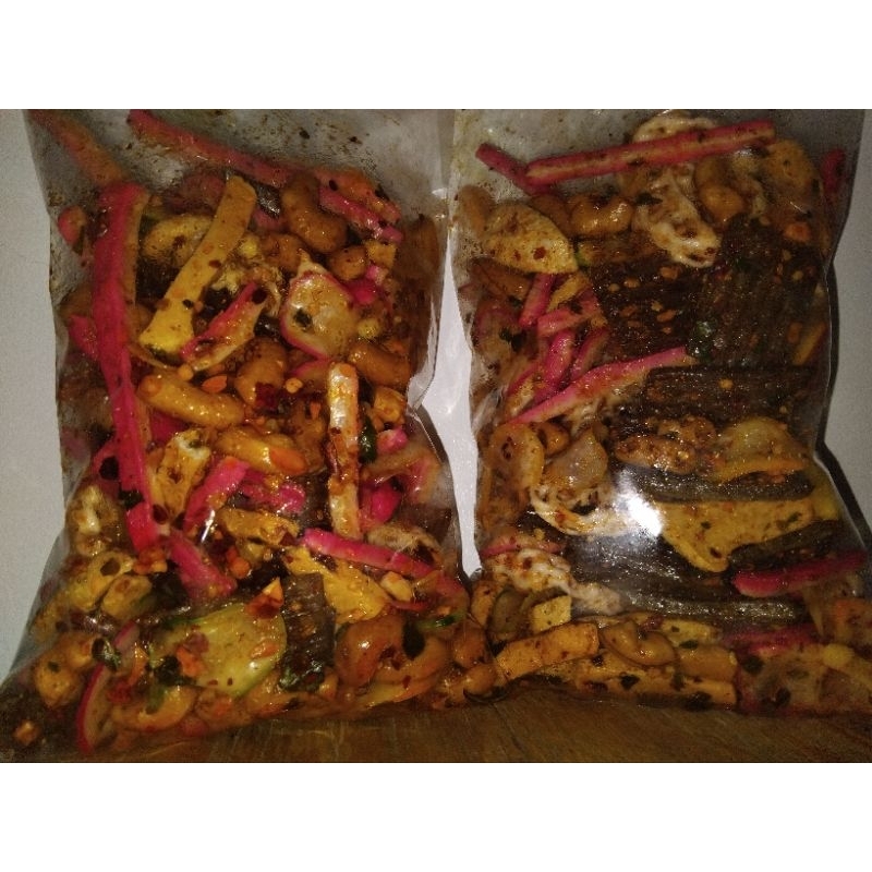 

seblak kering,seblak mix 1kg 4varian kerupuk,jengkol,beton,rafael,kemplang dengan bumbu pedas,gurih daun jeruk