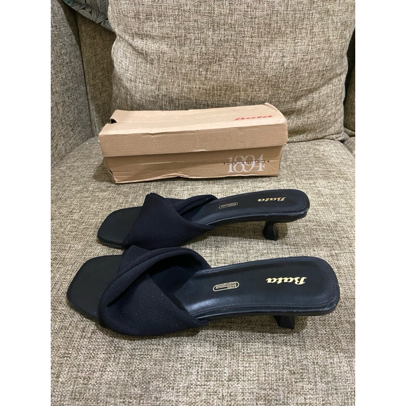 SALE RIJECT HEELS ORIGINAL BATA SZ 41