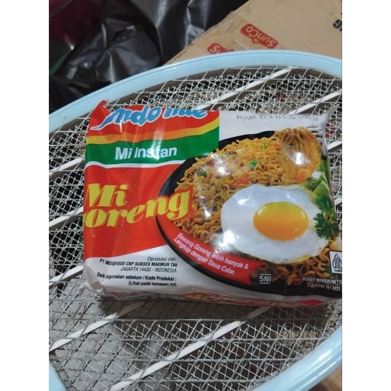

indomie goreng 1dos