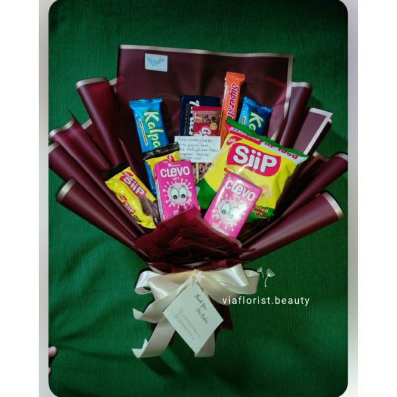 

Bouqet Snack tipe B/ kadoulangtahun