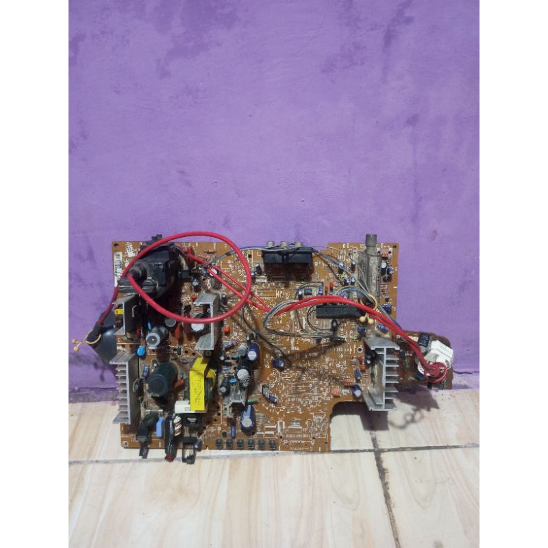 MESIN TV LG SLIM 21 IN NON EWE CRT 6229 ORI CABUTAN