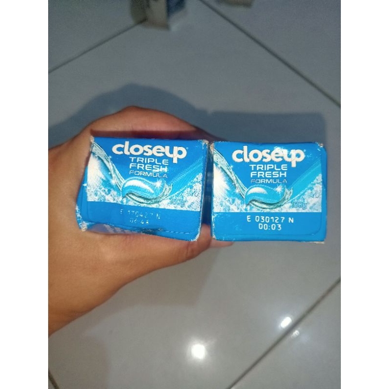 close up triple fresh 160 gram (pasta gigi/odol kemasan besar)