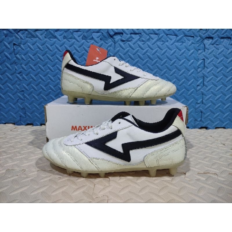 Sepatu Bola Sevspo Maestro Lea Sample / Prototype Original