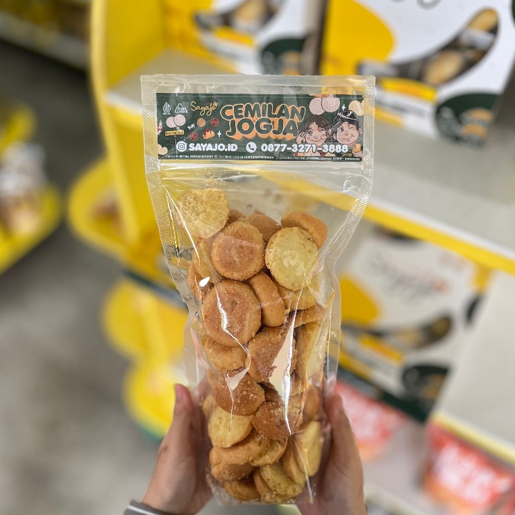 

Cemilan Jogja Sayajo Oleh Oleh Bagelen Mini 230 gram / Halal
