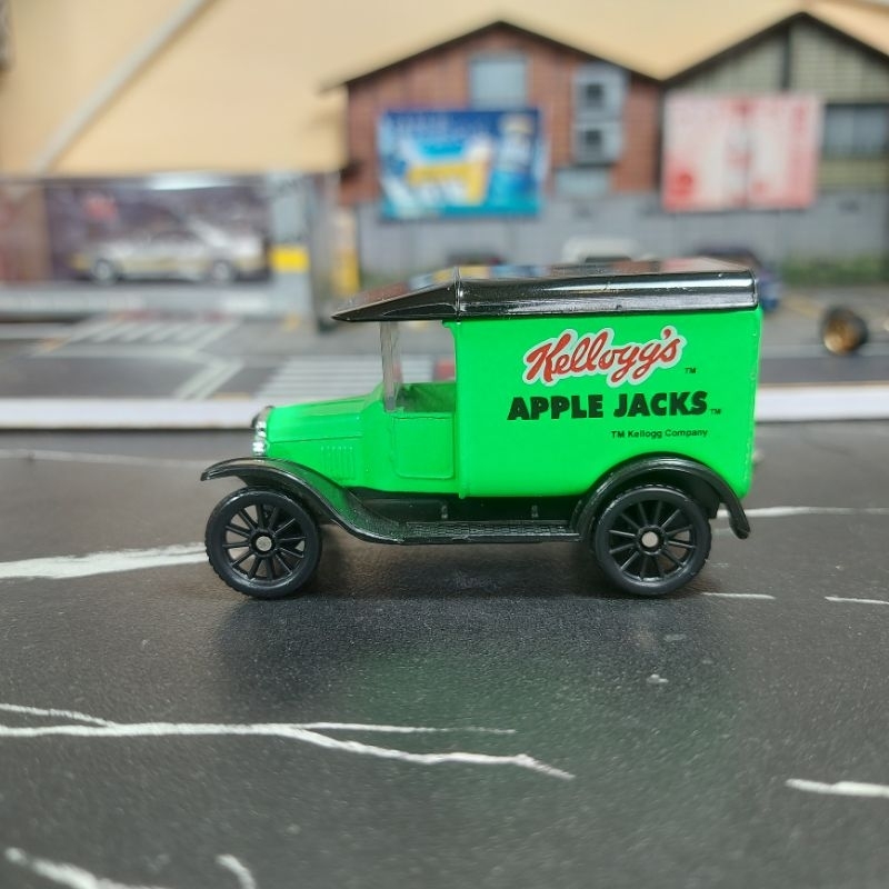 Matchbox Model T Ford Kellogs Apple Jacks dent