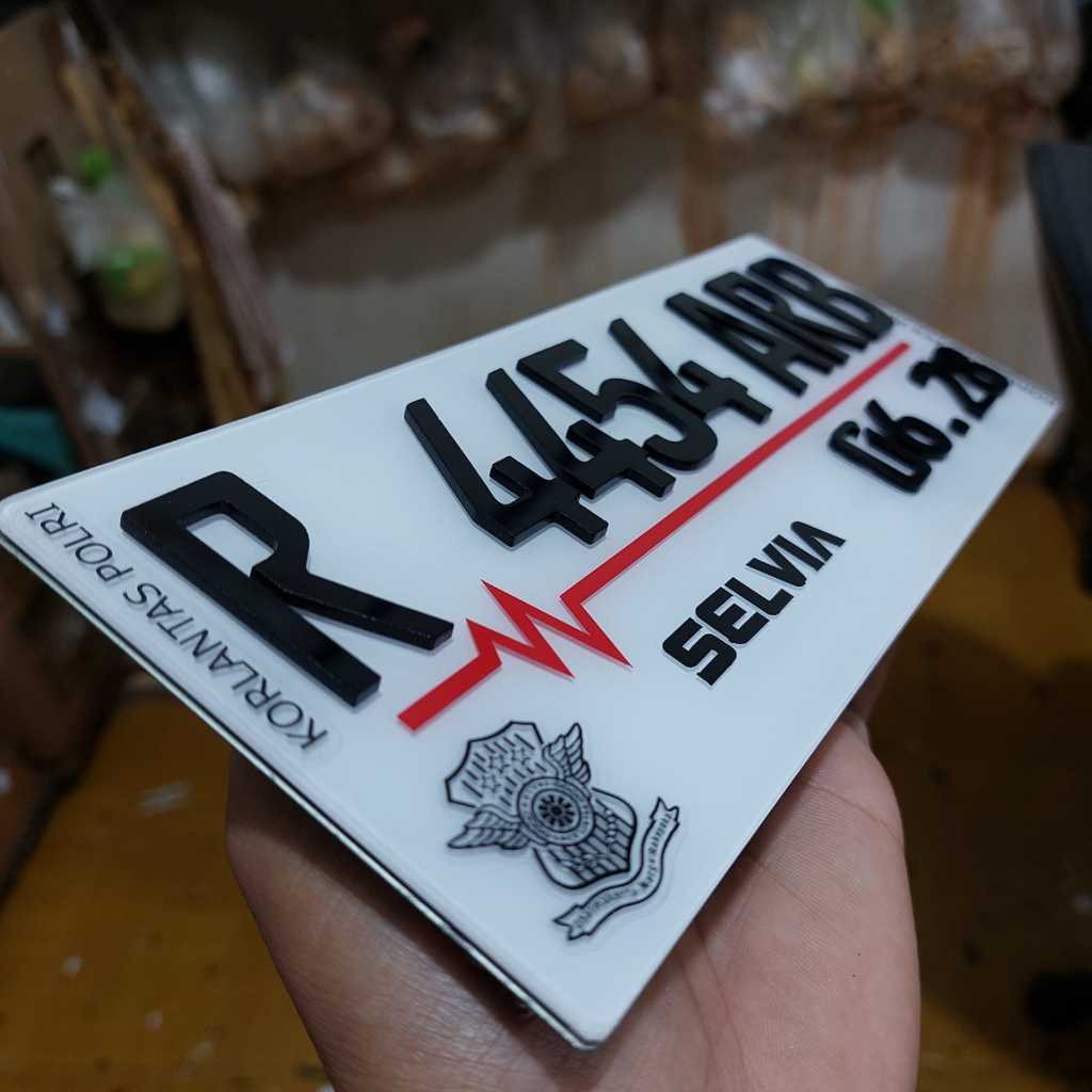 PLAT NOMOR MOTOR BAUT TANAM AKRILIK CUSTOM TIMBUL UKURAN MINIMALIS