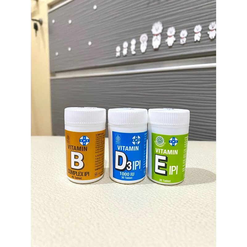 [PRELOVED] Vitamin IPI (D3 1000,B complex, E)