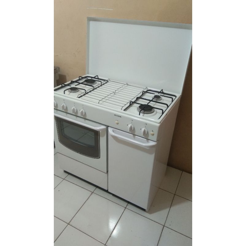 kompor+oven fc modena 4 tungku fc 7400