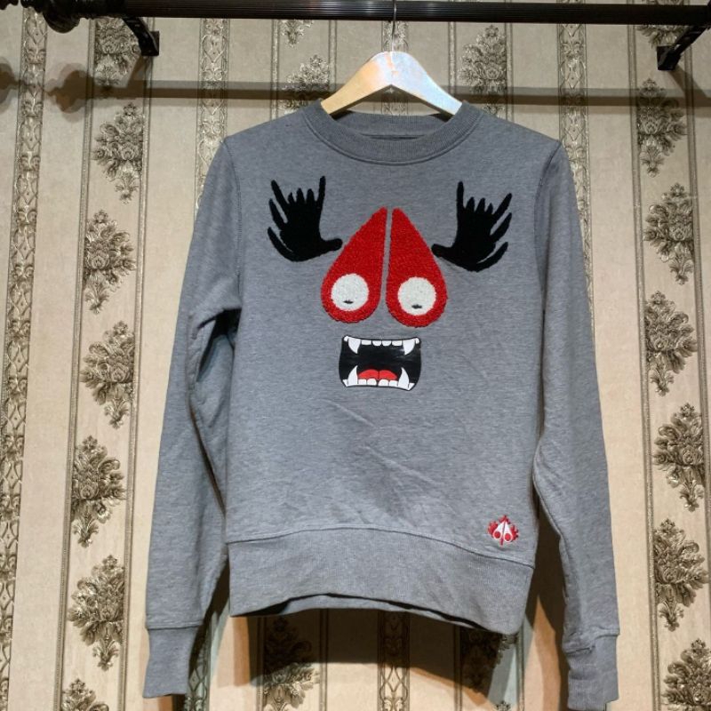 CREWNECK MOOSE KNUCKLES