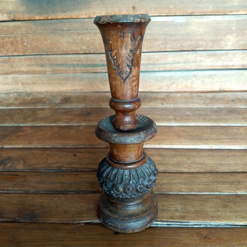 Barang antik tempat lilin/dupa/vas bunga jadul kuno dari  bahan kayu