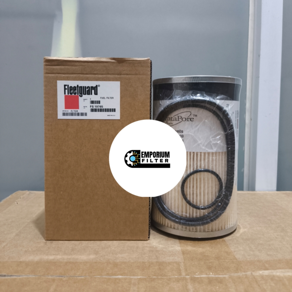 FS19765 Fuel Filter Fleetguard FS 19765