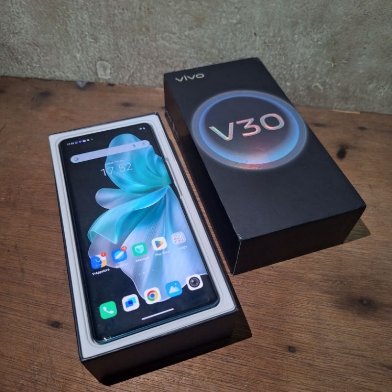 Vivo V30 8/256gb Second Original