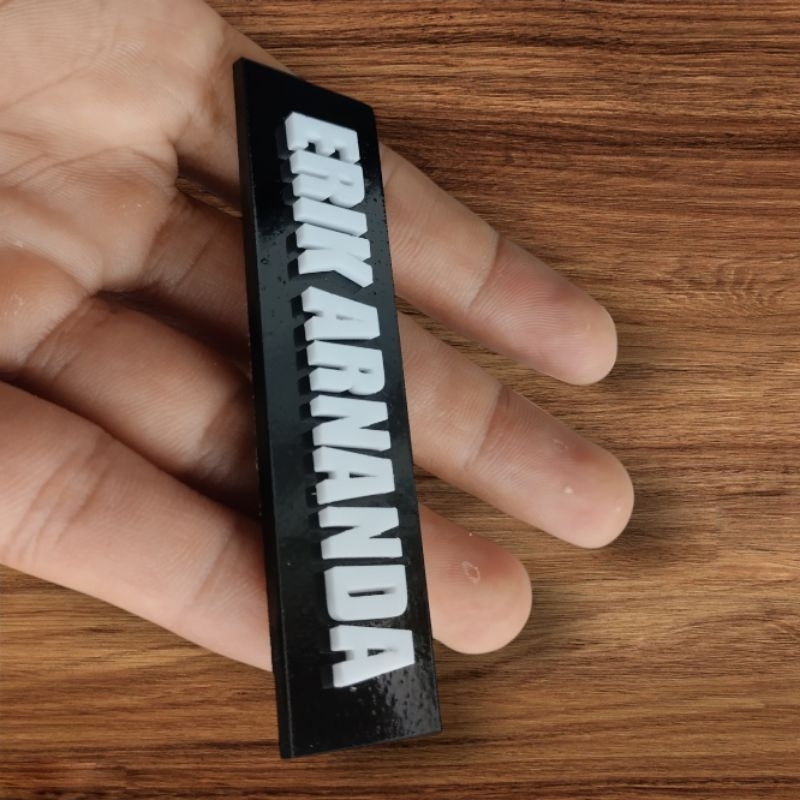 

Nametag Tulisan Timbul Akrilik / Nama dada / Pin Nama