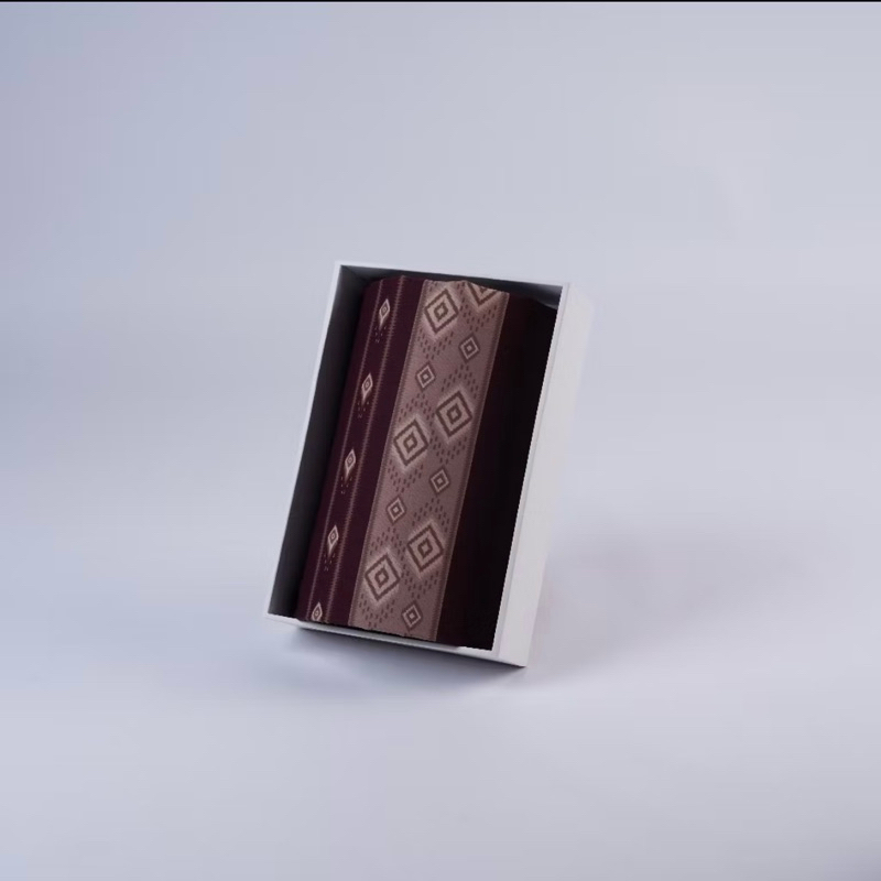 SARUNG PREMIUM LOGO(MANCHESTER/SLIM)