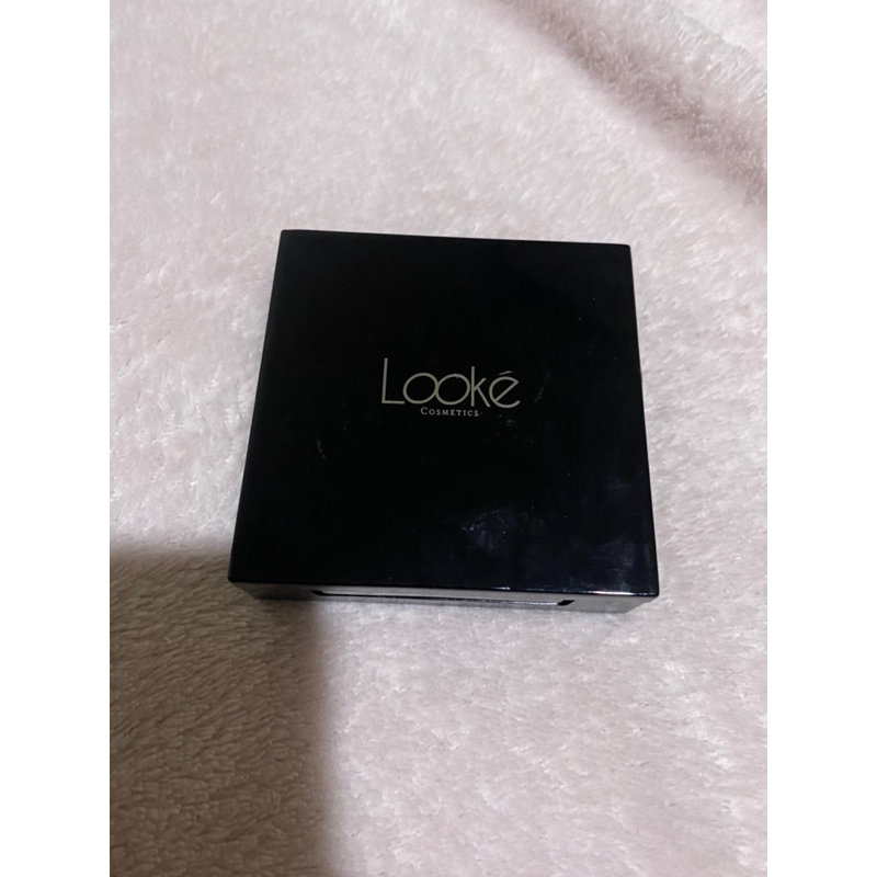 Looke Pressed Powder