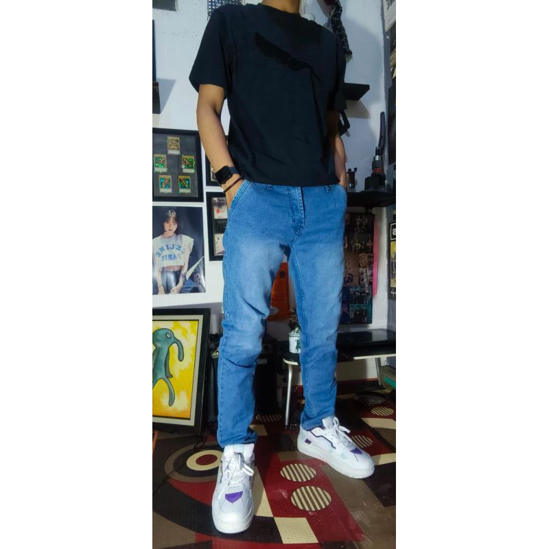 celana panjang pria jeans/levis biru muda